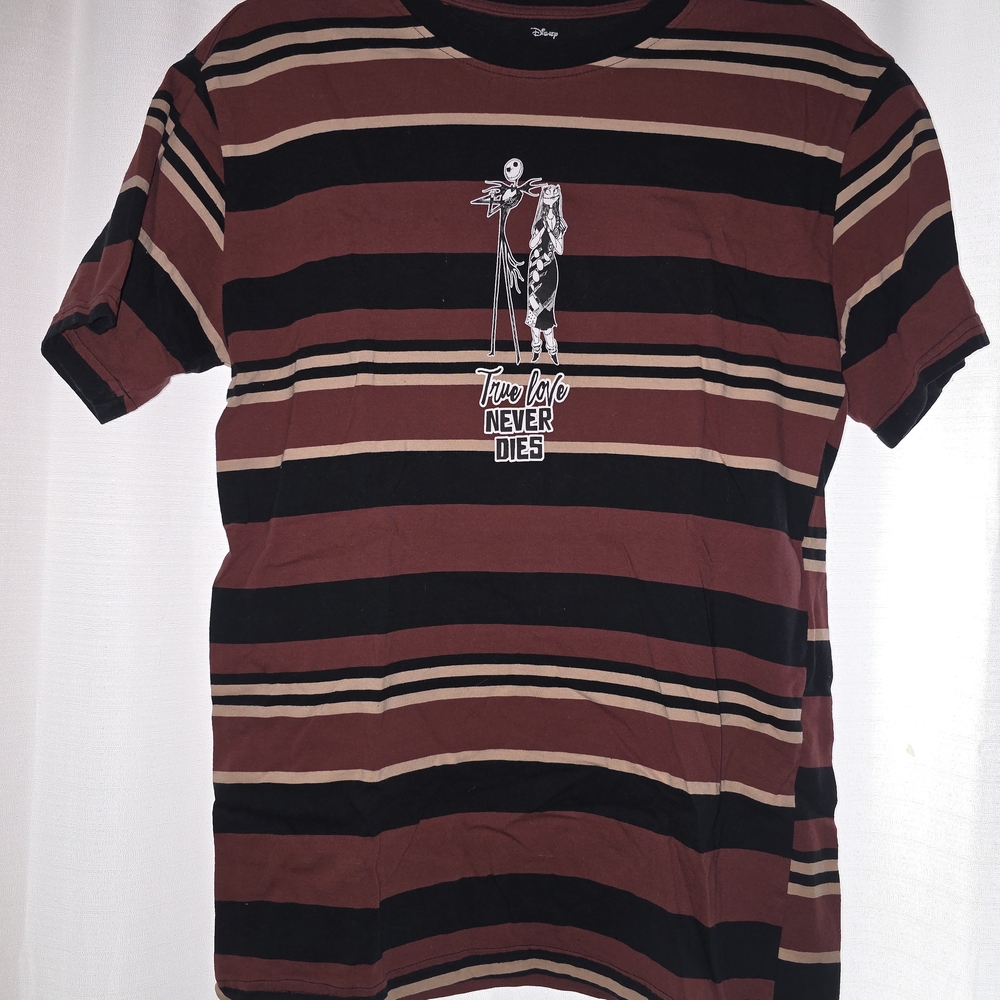 XS Nightmare Before Christmas Shirt